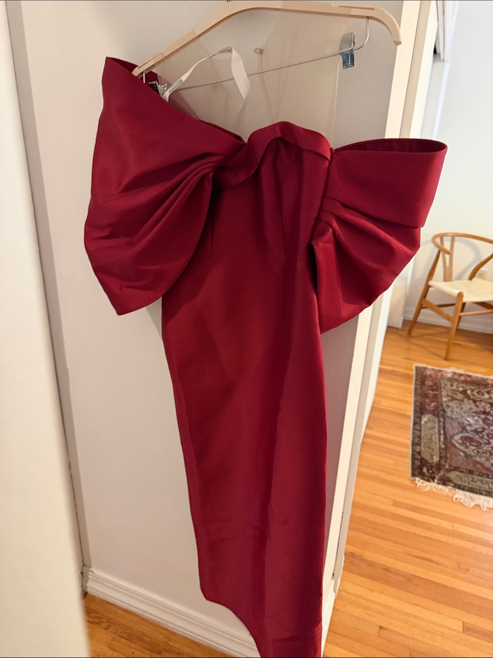 One-Shoulder Red Bow-Accent Cocktail Dress